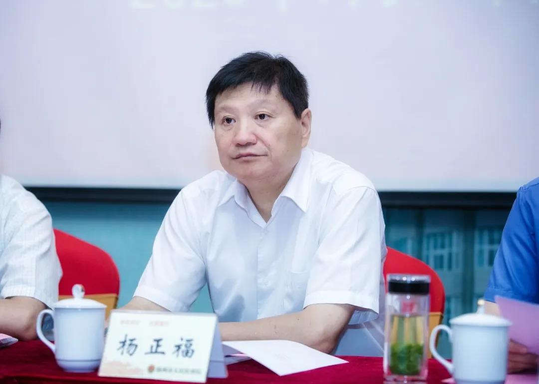 扬州市检察院召开员额检察官履职情况报告会